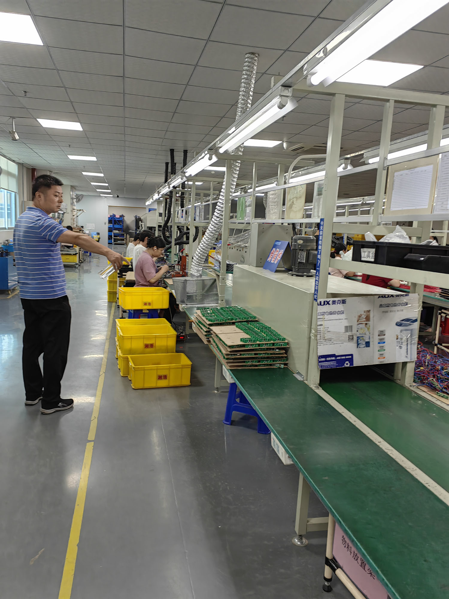 Trung Quốc Foshan Zheng Deng Peng Lighting Co.,ltd hồ sơ công ty
